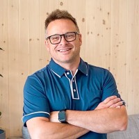 Dominic Danis, Moov Ai