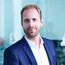 Matthieu Dordolo, Capza Matthieu Dordolo, Capza