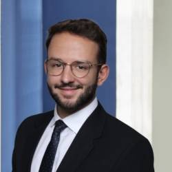 Pierre Aguillon, Auris Finance