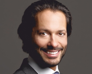 Nicolas de Courtivron, Lévine Keszler