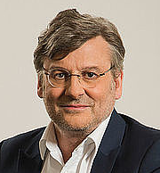 Xavier Lépine, La Française