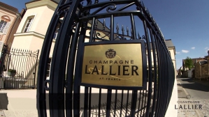 © Champagne Lallier