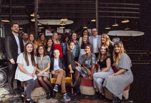 © Happy to meet you